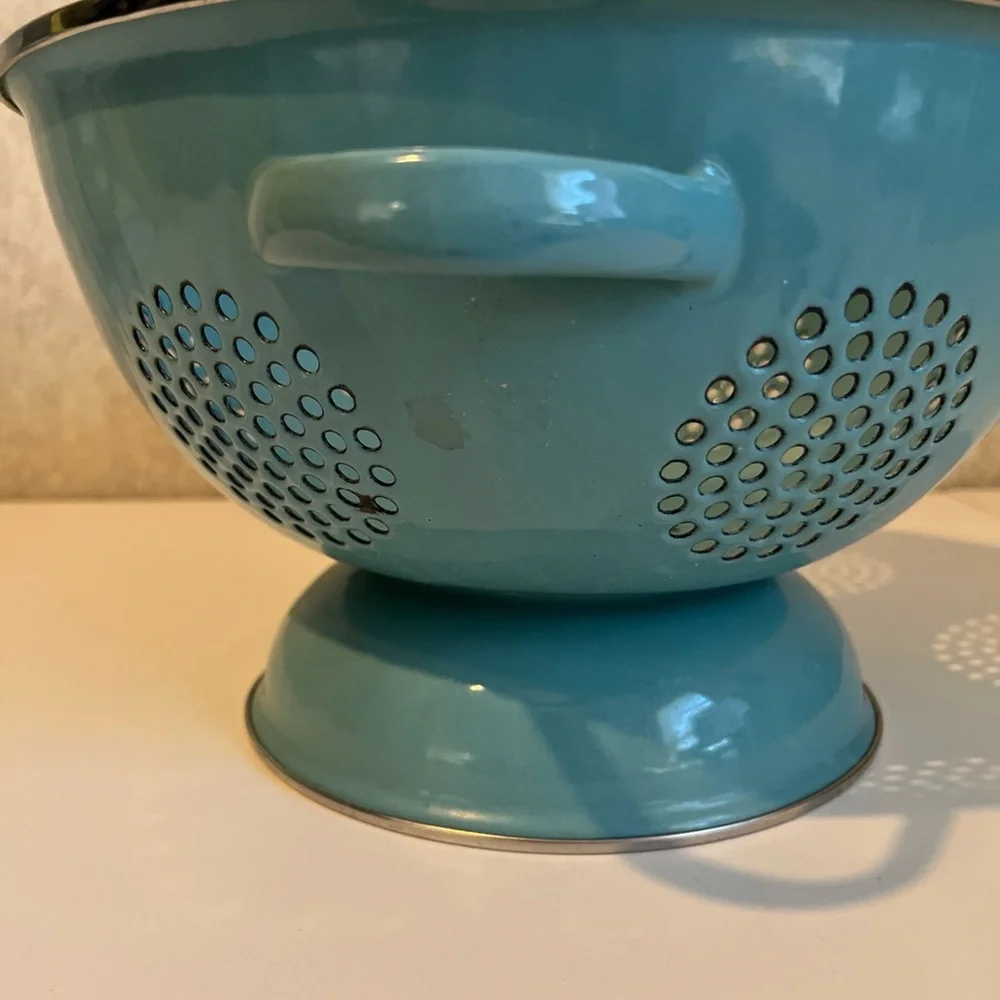 Turquoise Metal Colander with Handles